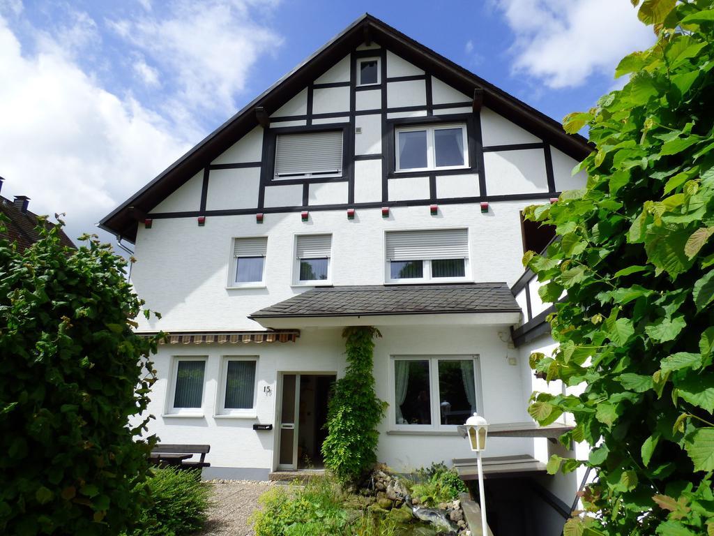 Apartment In Assinghausen With A Sun Terrace Luaran gambar