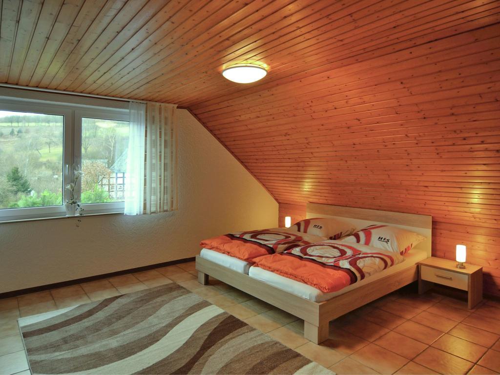 Apartment In Assinghausen With A Sun Terrace Luaran gambar